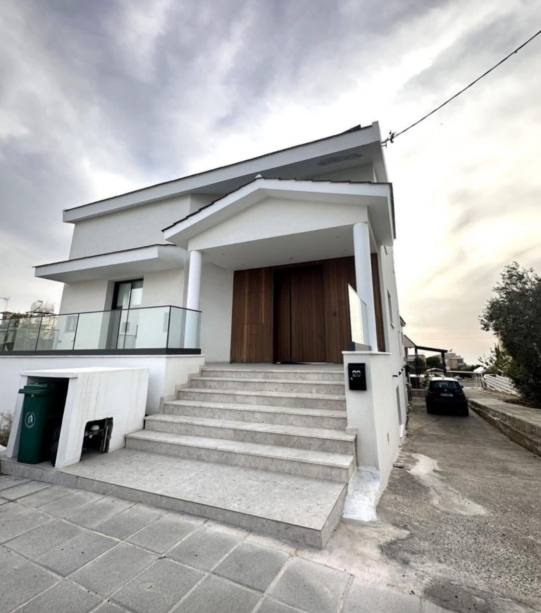 Emba, Paphos Detached Villa For Rent | DT4744