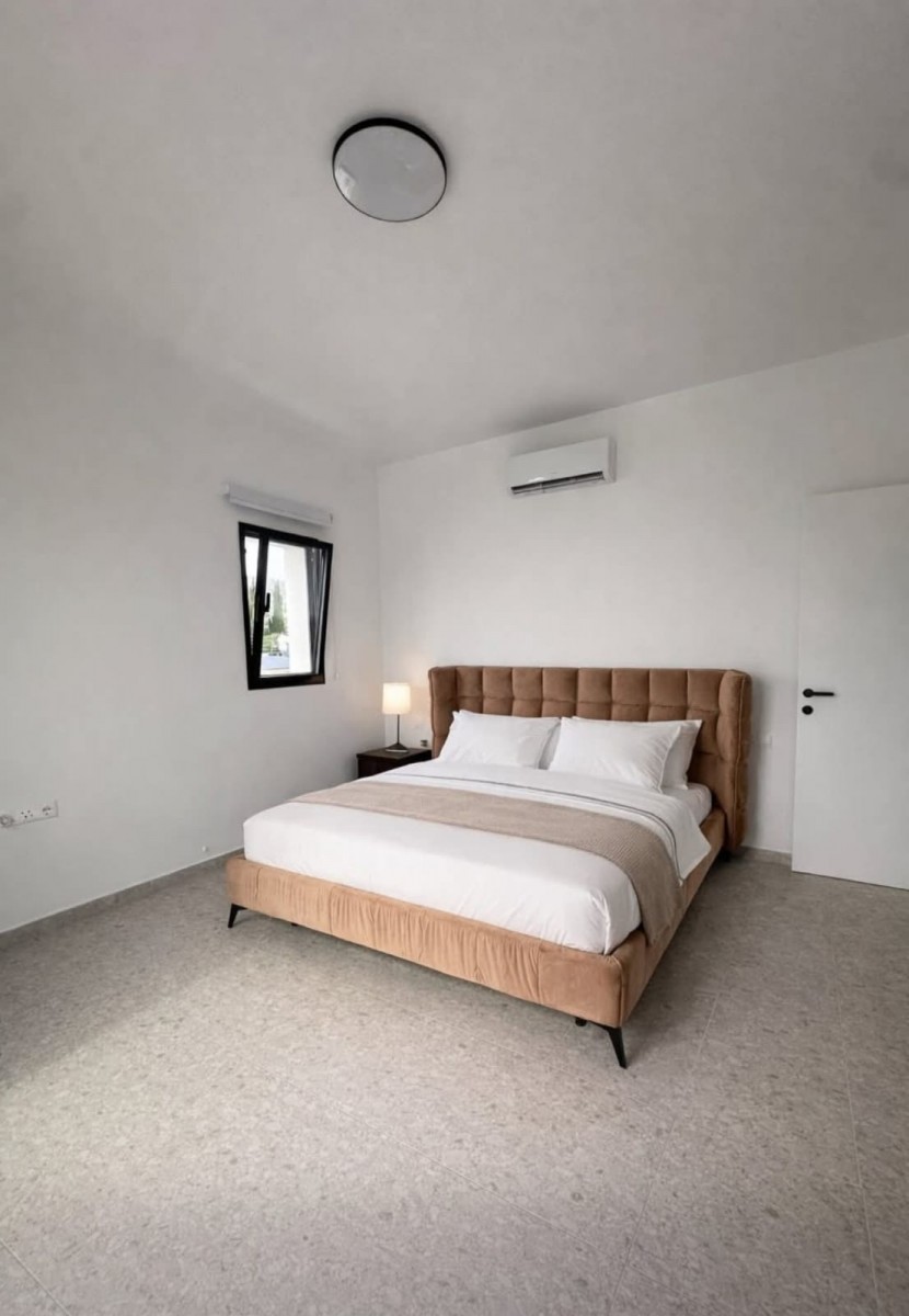 Detached Villa For Rent  in  Emba