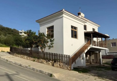 Acheleia, Paphos Detached Villa For Rent | DT4748