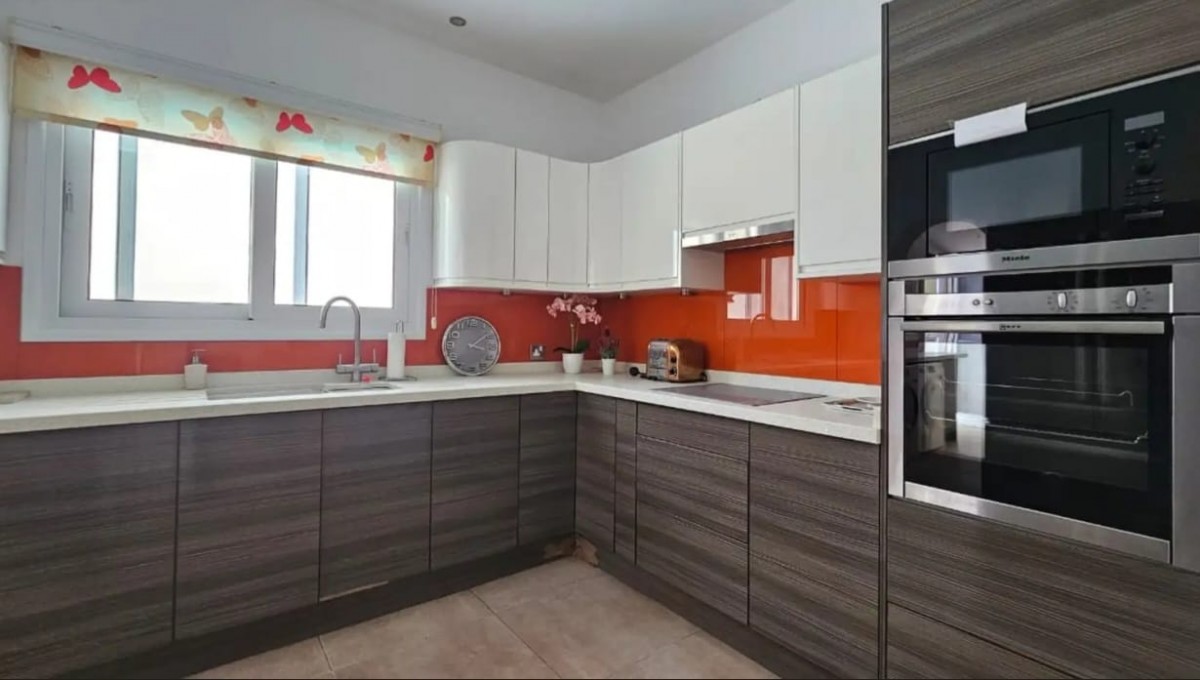 Bungalow For Rent  in  Chlorakas
