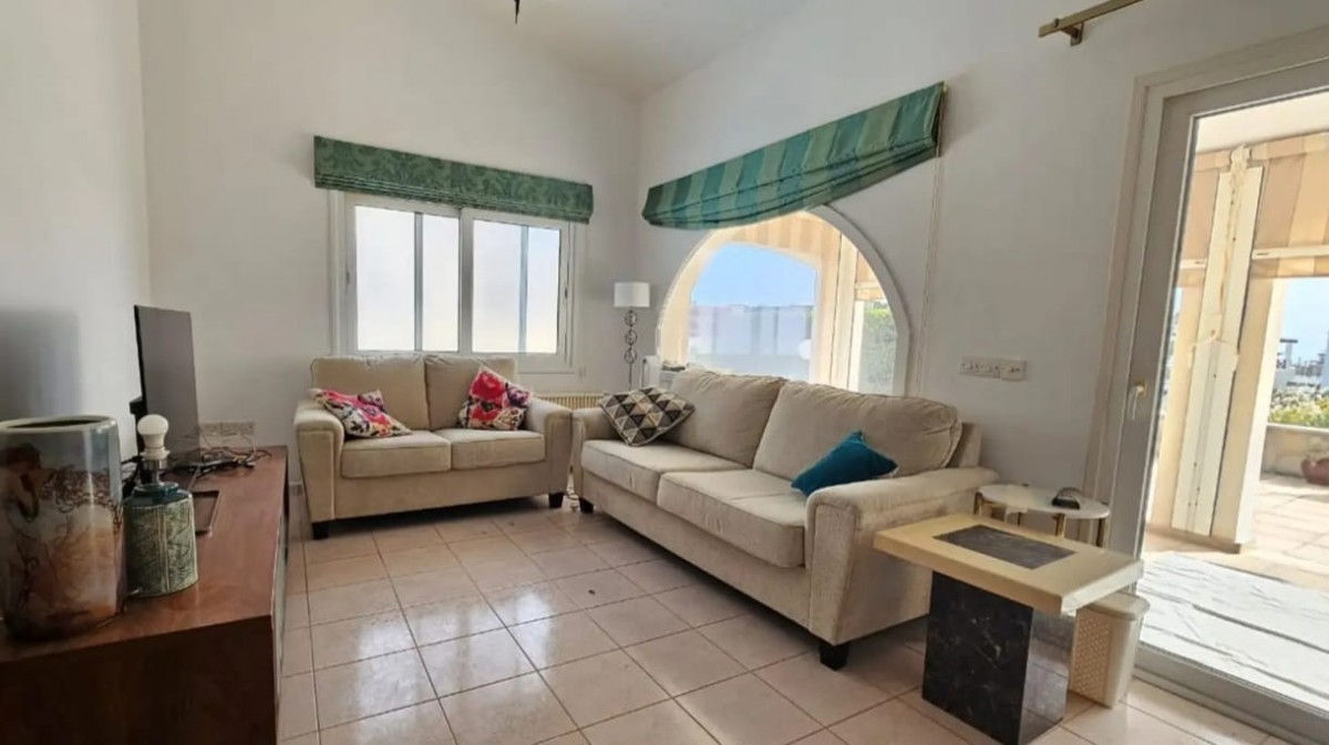 Bungalow For Rent  in  Chlorakas