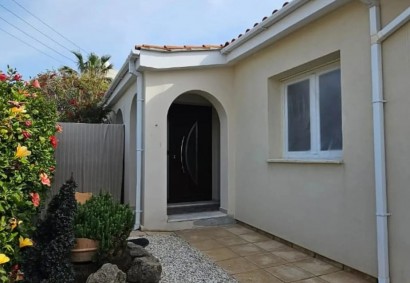 Chlorakas, Paphos Bungalow For Rent | DT4752