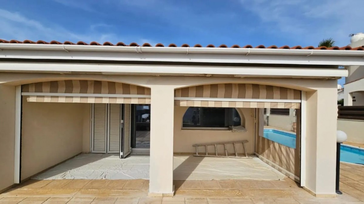 Bungalow For Rent  in  Chlorakas