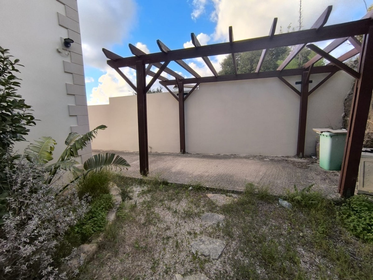 Detached Villa For Sale  in  Select Location