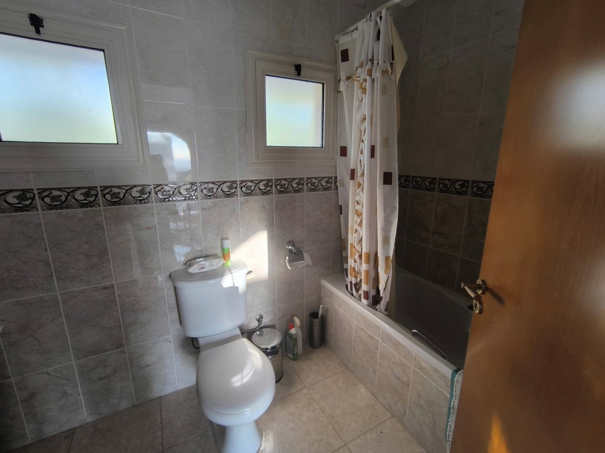 Detached Villa For Sale  in  Select Location