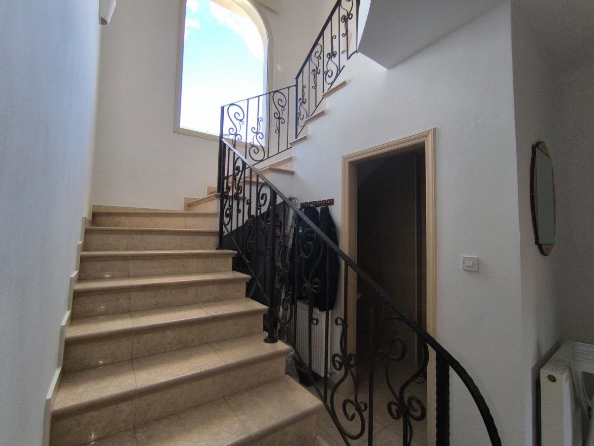 Detached Villa For Sale  in  Select Location