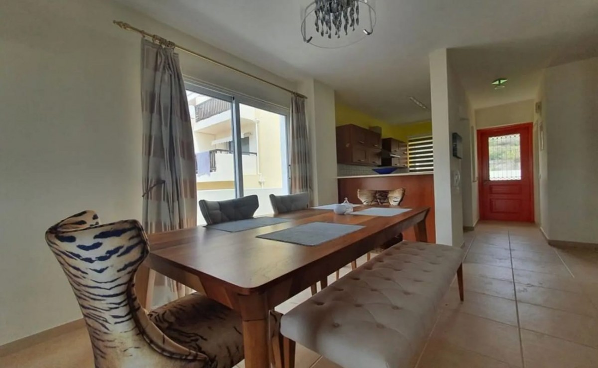 Town House For Rent  in  Chlorakas