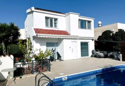 Peyia - Coral Bay, Paphos Detached Villa For Rent | DT4763