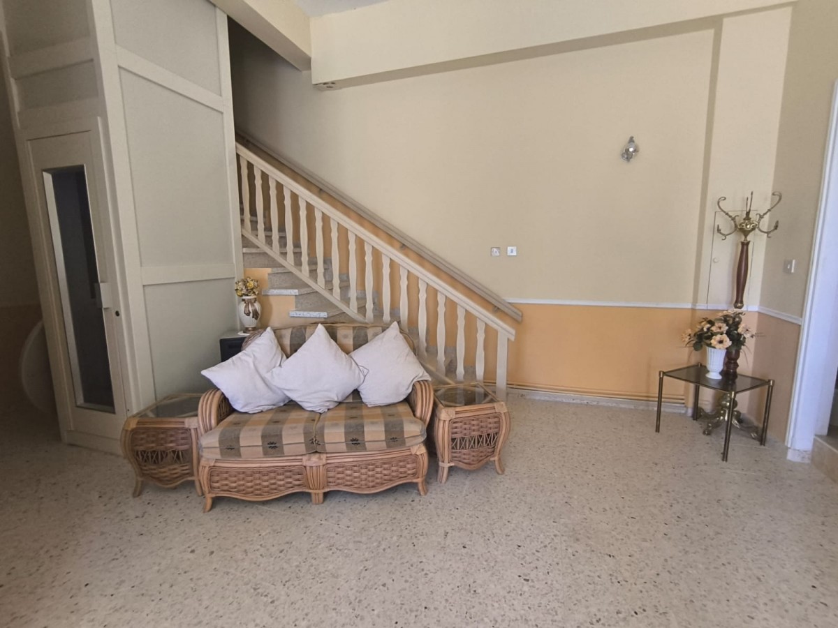 Detached Villa For Sale  in  Select Location