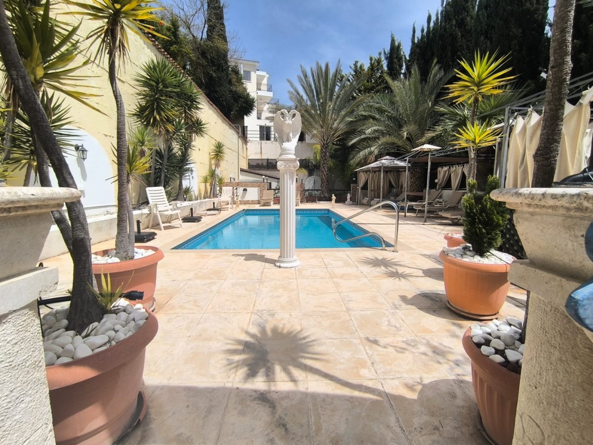 Detached Villa For Sale  in  Select Location