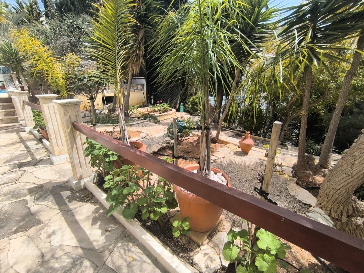Detached Villa For Sale  in  Select Location