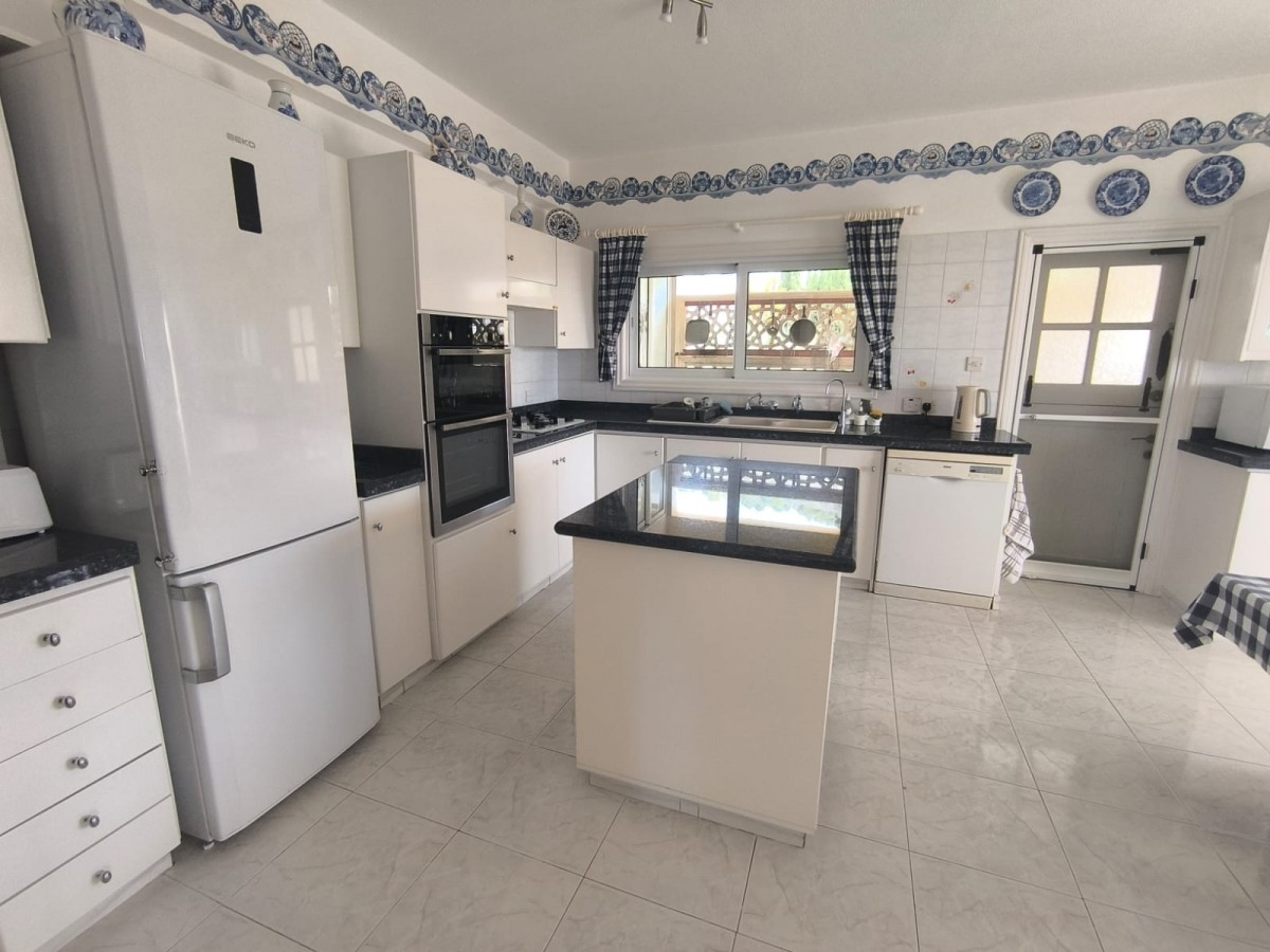 Detached Villa For Sale  in  Select Location