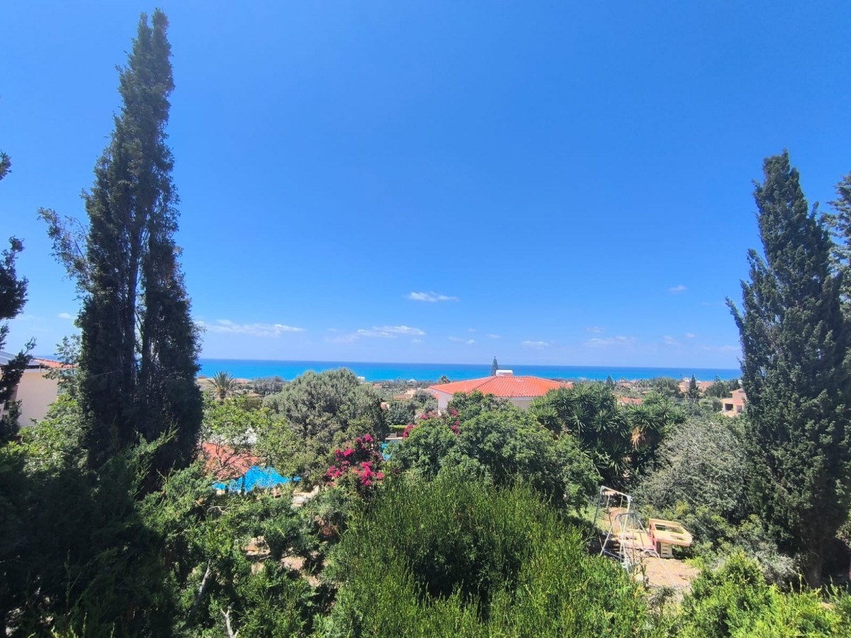 Detached Villa For Sale  in  Select Location