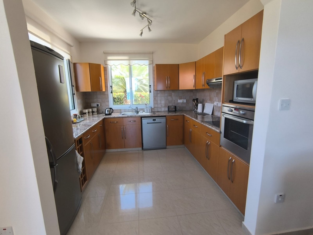 Detached Villa For Sale  in  Select Location