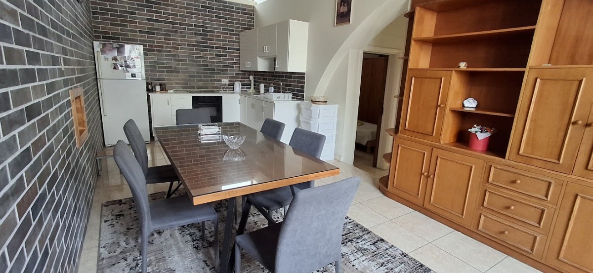 Detached Villa For Rent  in  Mesogi
