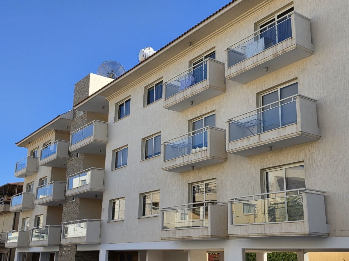 Limassol - Mesa Geitonia Apartment For Sale | DT4788