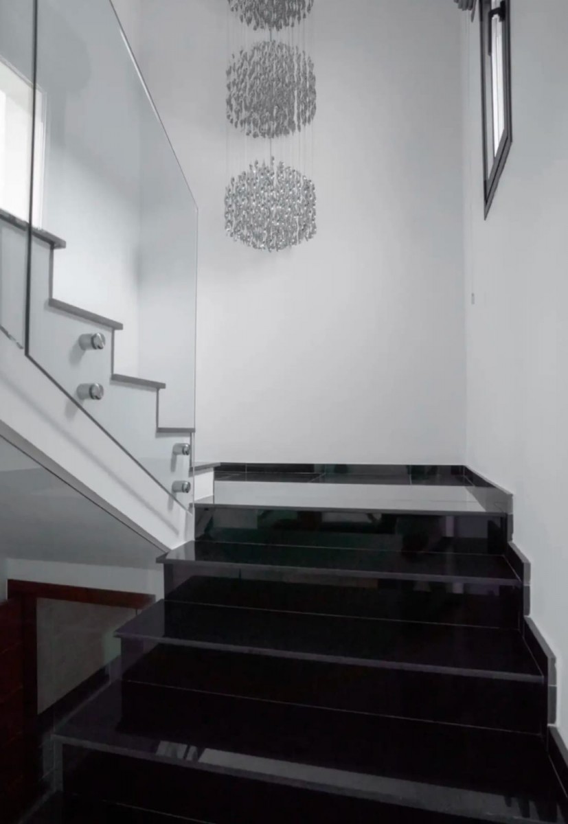 Detached Villa For Rent  in  Peyia