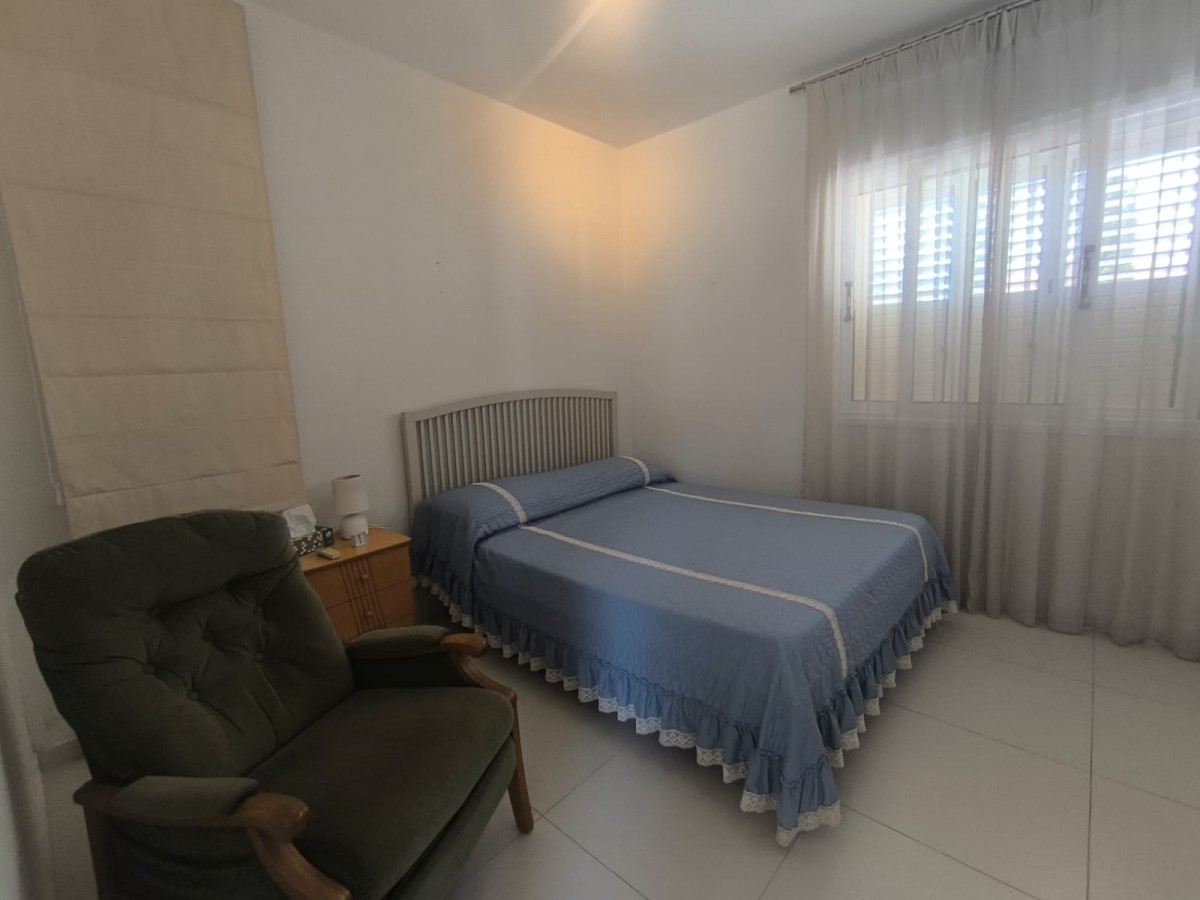 Bungalow For Sale  in  Chlorakas