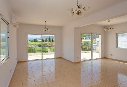 Argaka, Paphos Detached Villa For Sale | DT4864