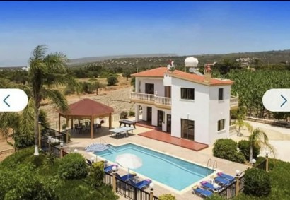 4-Bed Private Eco-Villa for Rent in St. George, Pegeia