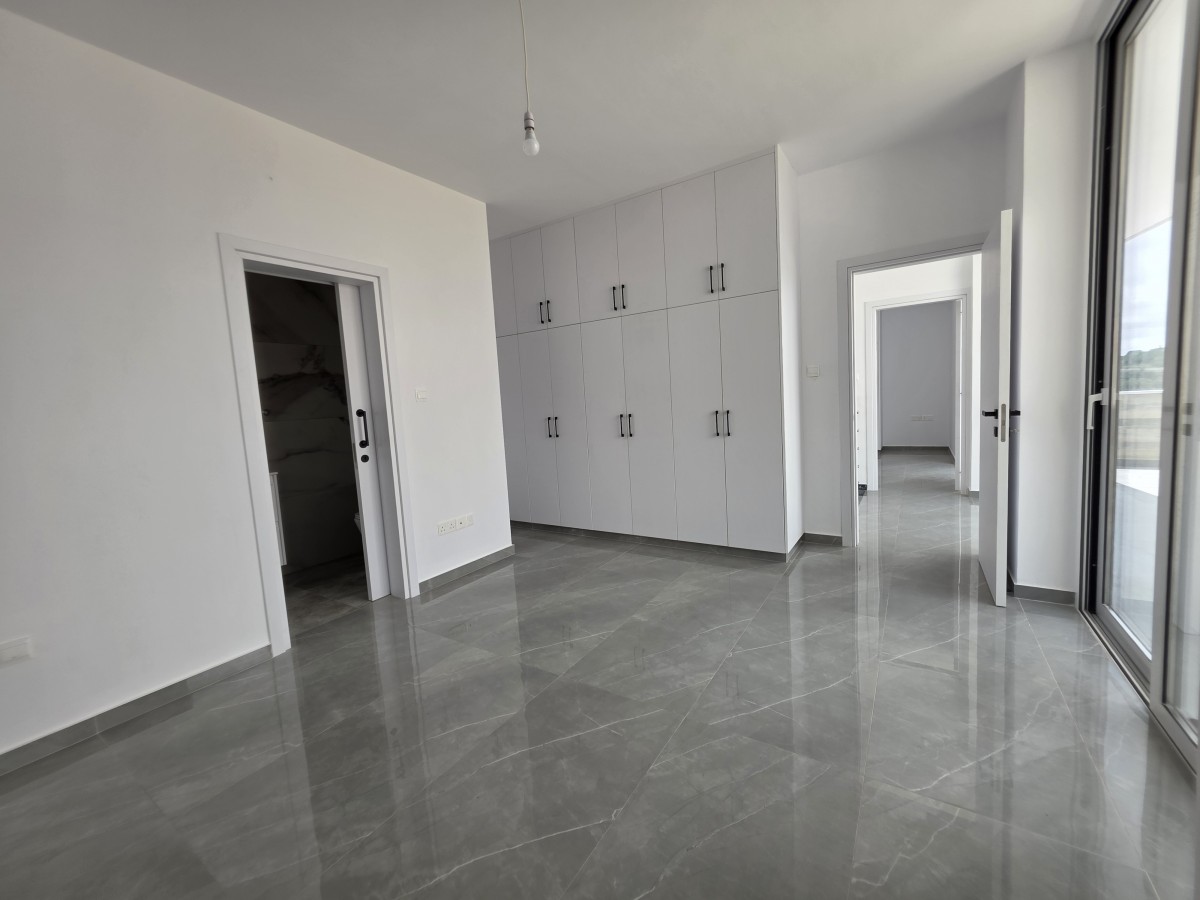 Detached Villa For Sale  in  Tala
