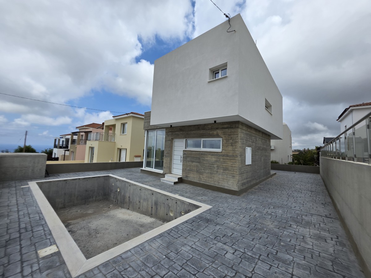 Detached Villa For Sale  in  Tala