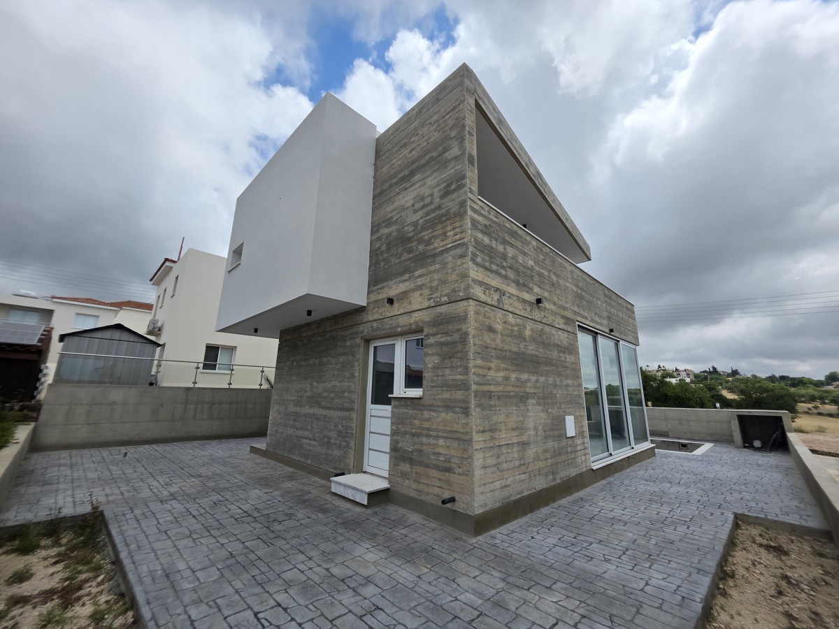 Detached Villa For Sale  in  Tala