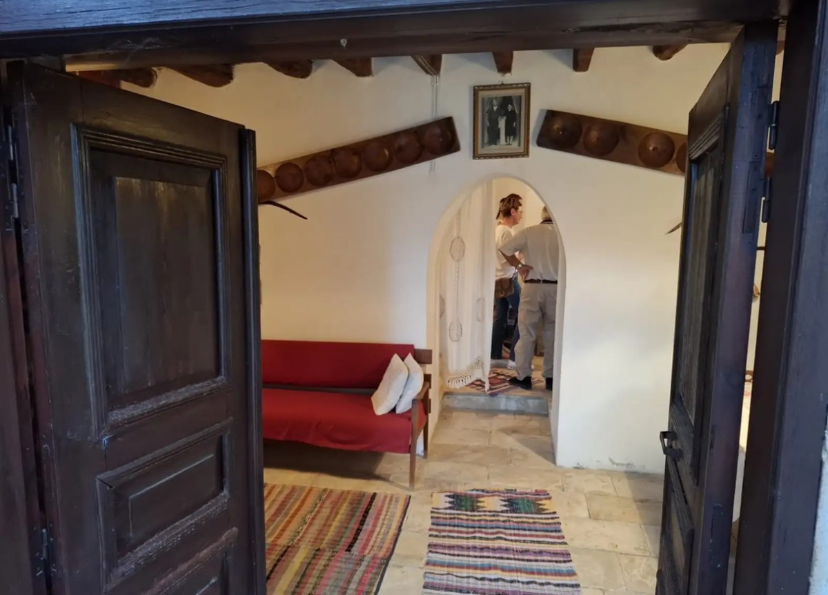 Detached Villa For Sale  in  Select Location