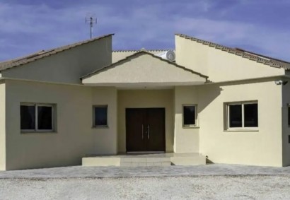 Kathikas, Paphos Bungalow For Rent | DT4894