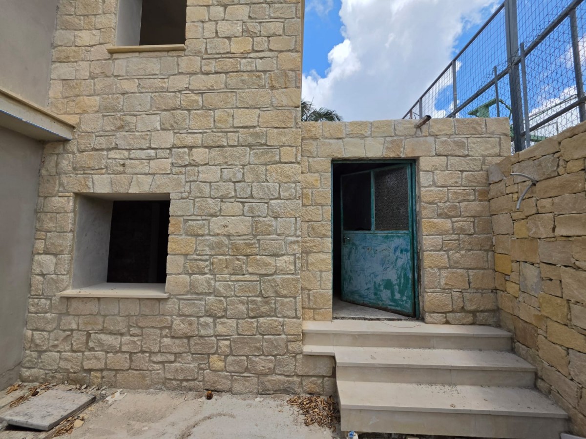 Detached Villa For Sale  in  Marathounta