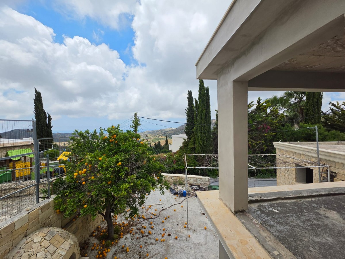 Detached Villa For Sale  in  Marathounta