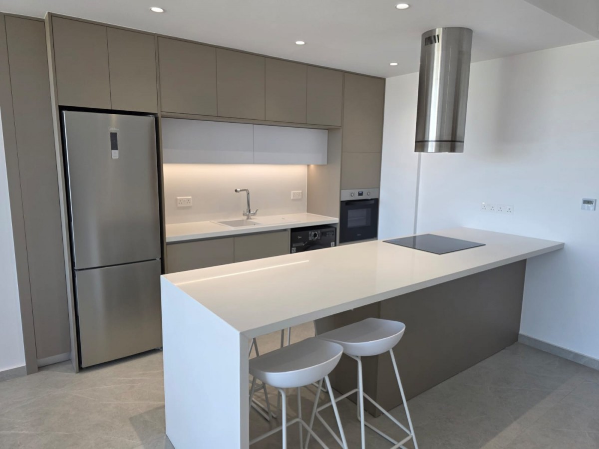 Apartment For Rent  in  Paphos Town