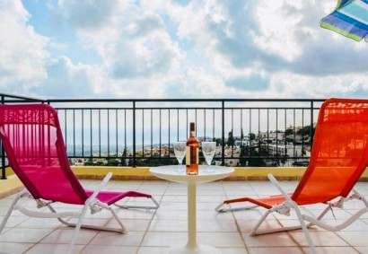 Peyia, Paphos Studio For Sale | DT4942