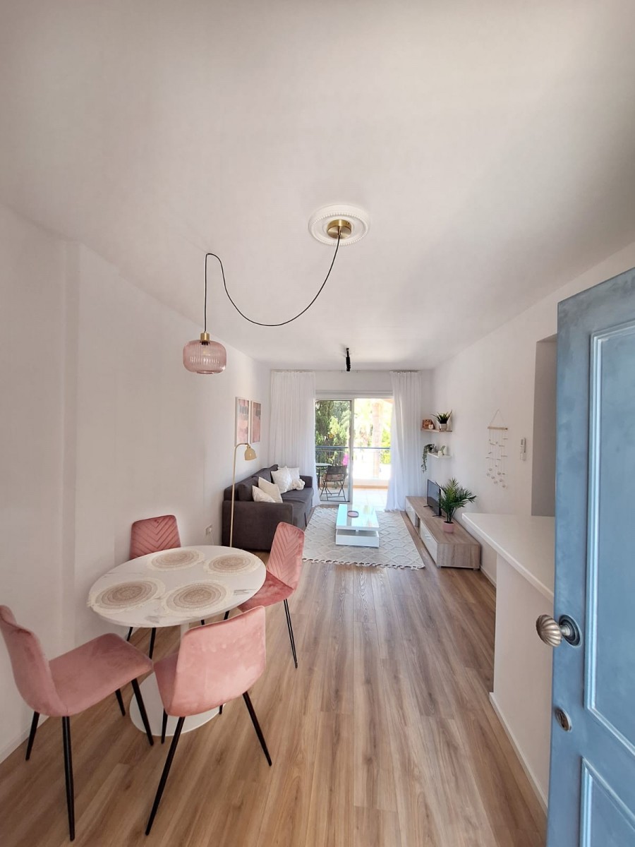 Apartment For Sale  in  Kato Paphos - Tombs of The Kings