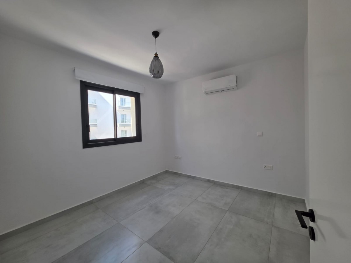 Apartment For Rent  in  Paphos Town
