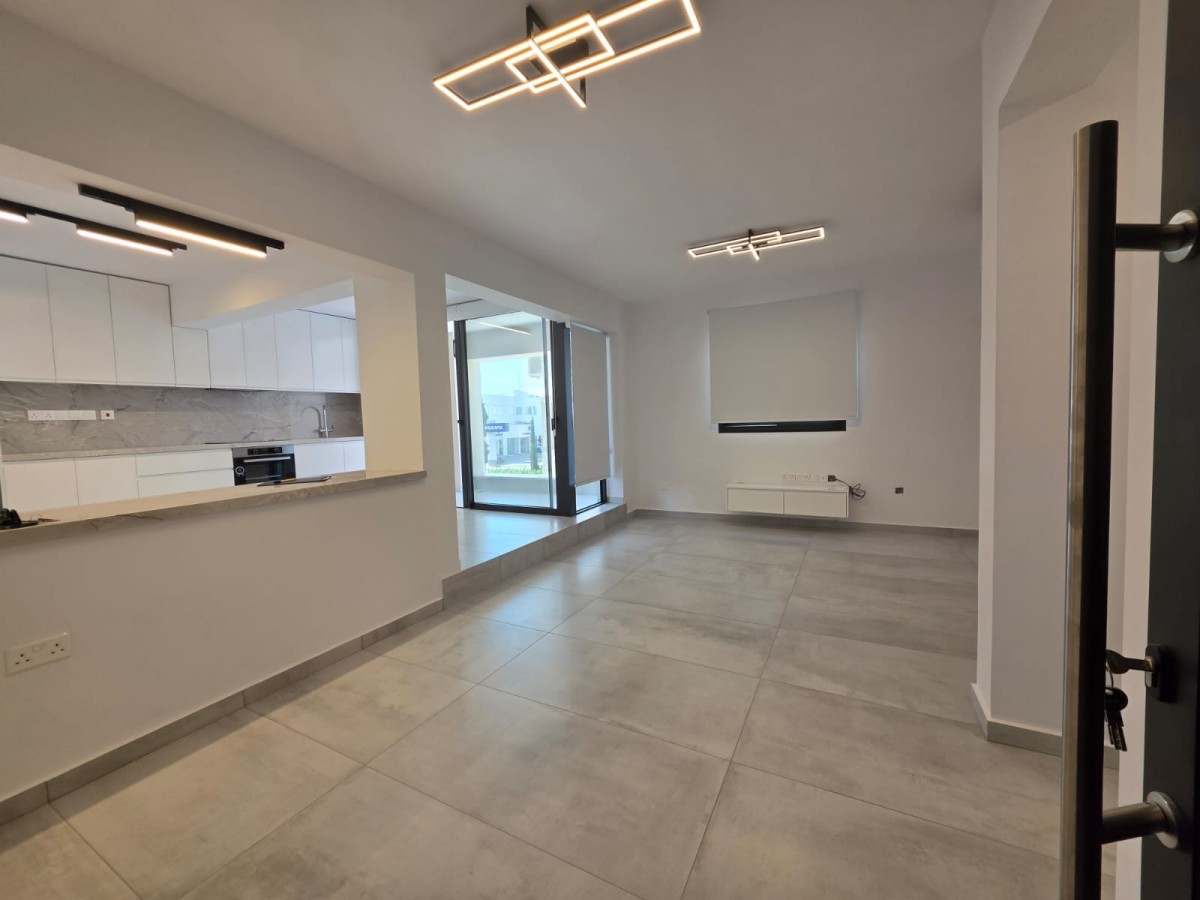 Paphos Town, Paphos Apartment For Rent | DT4944