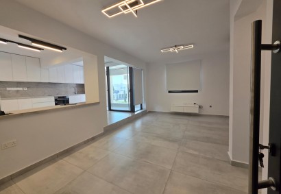 Paphos Town, Paphos Apartment For Rent | DT4944