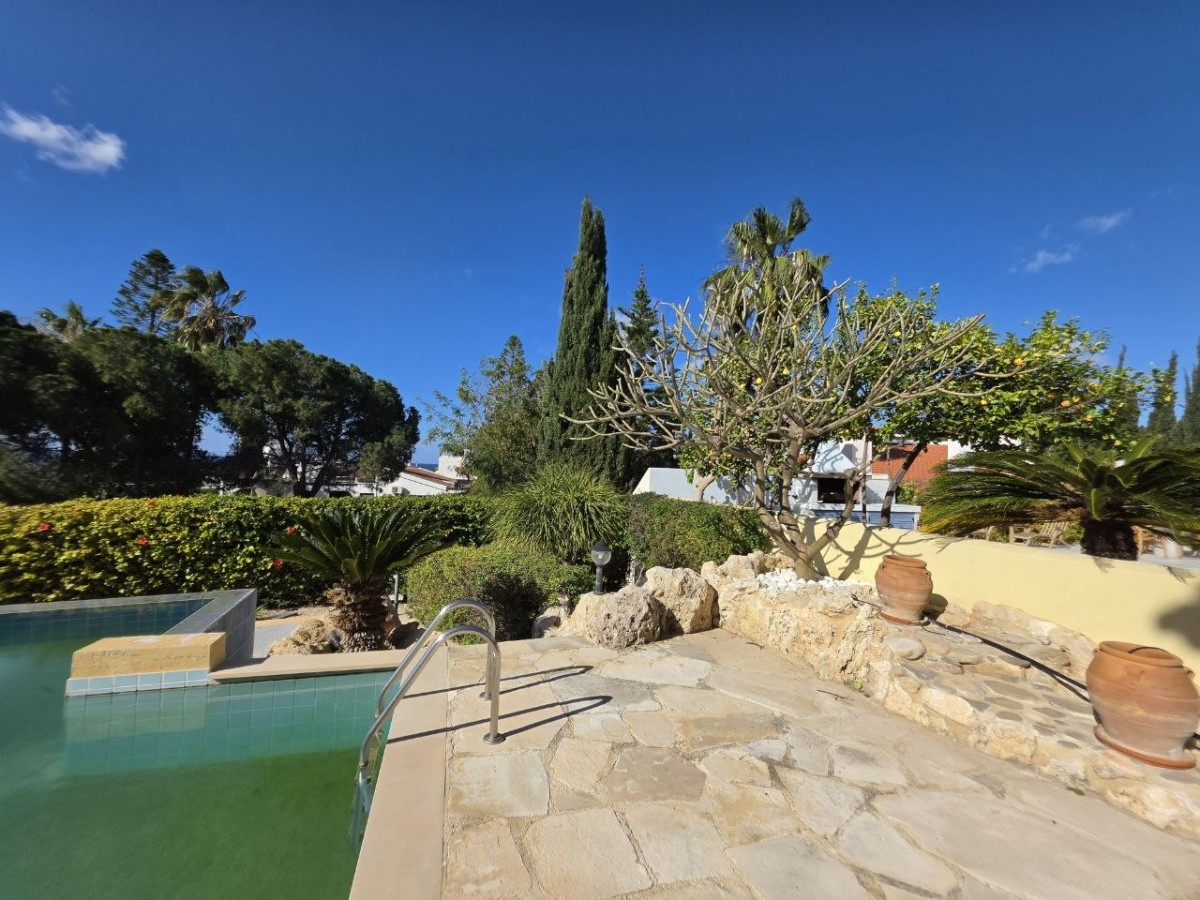 Detached Villa For Sale  in  Peyia - Coral Bay