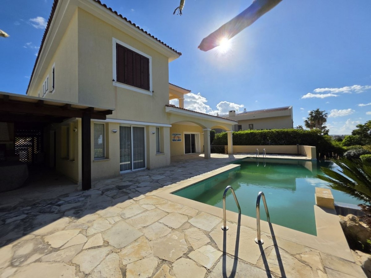 Detached Villa For Sale  in  Peyia - Coral Bay