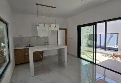 Chlorakas, Paphos Bungalow For Rent | DT4948