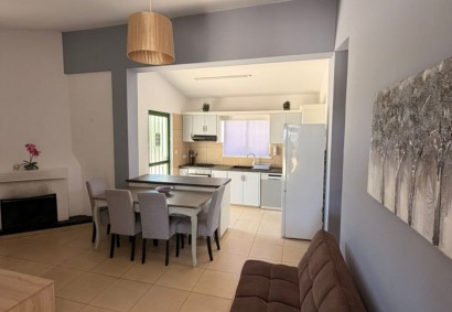 Peyia, Paphos Detached Villa For Rent | DT4953