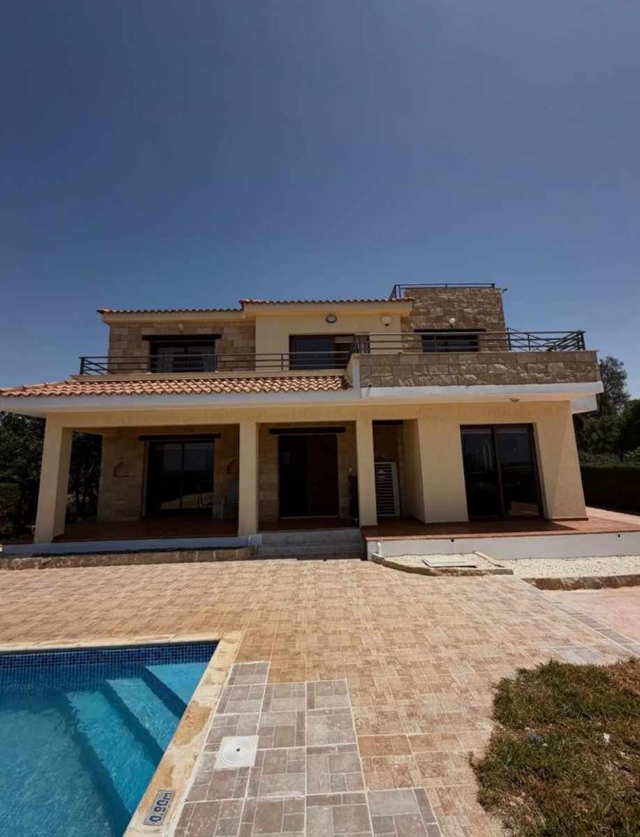 Peyia - Coral Bay, Paphos Detached Villa For Rent | DT4954