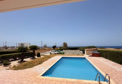 Peyia - Coral Bay, Paphos Detached Villa For Rent | DT4954