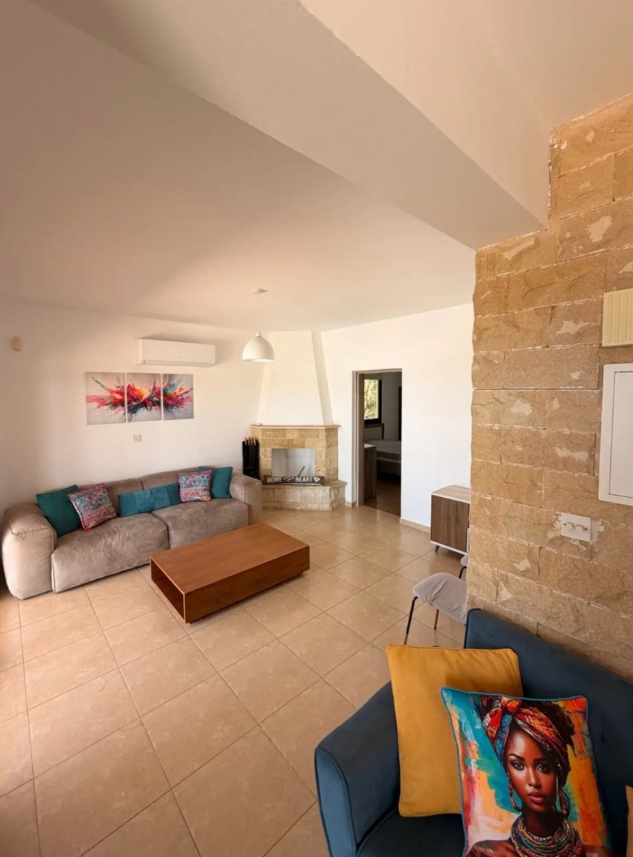 Detached Villa For Rent  in  Peyia - Coral Bay