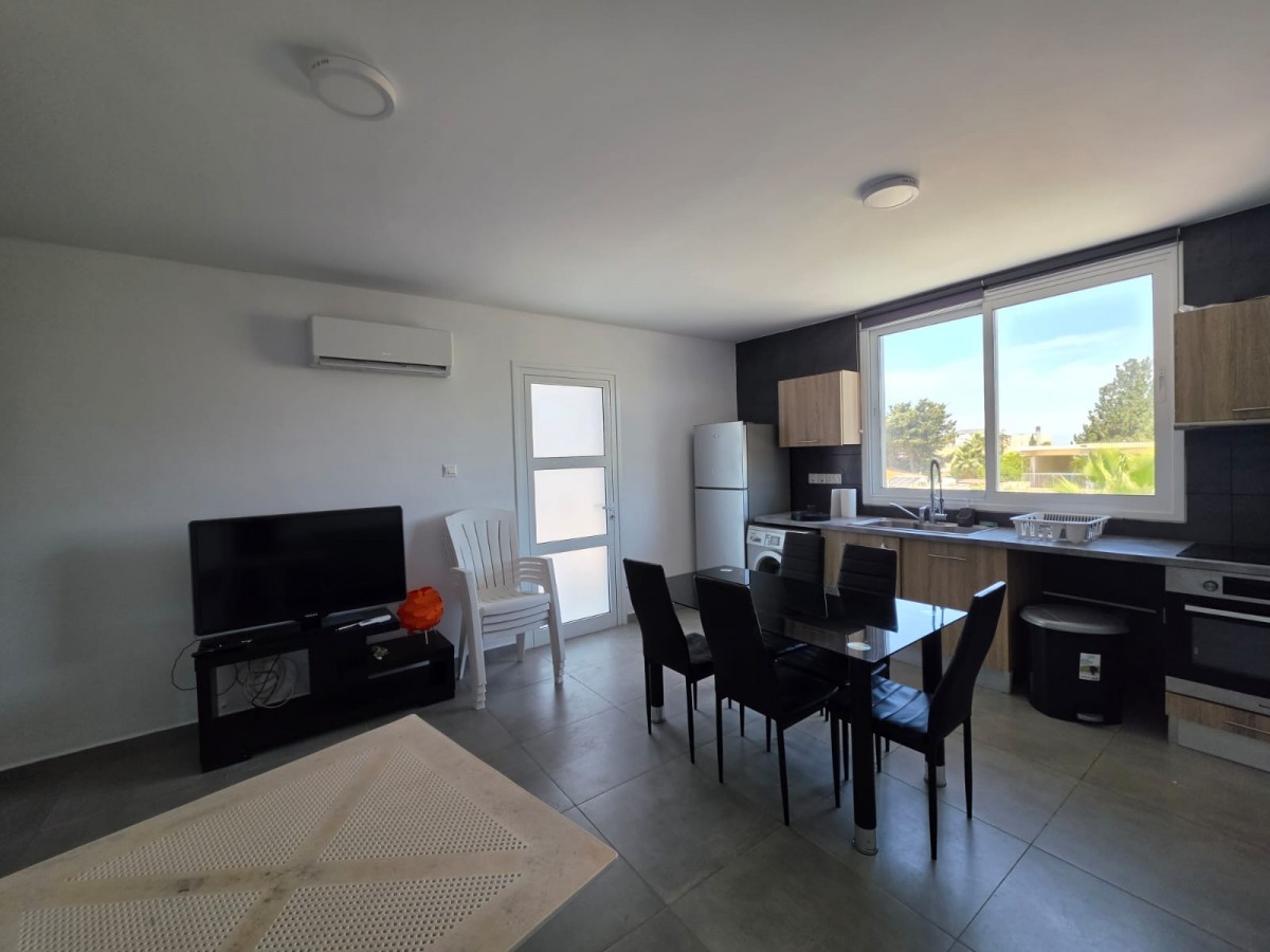 Kato Paphos, Paphos Apartment For Rent | DT4957