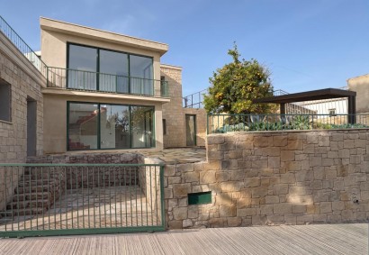 Marathounta, Paphos Traditional House For Sale | DT4896