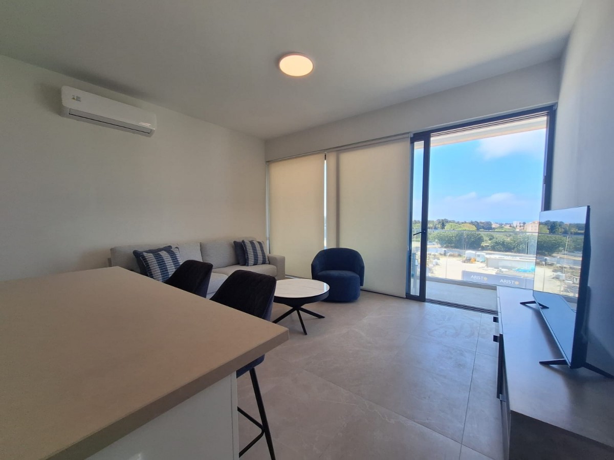 Apartment For Rent  in  Kato Paphos - Universal