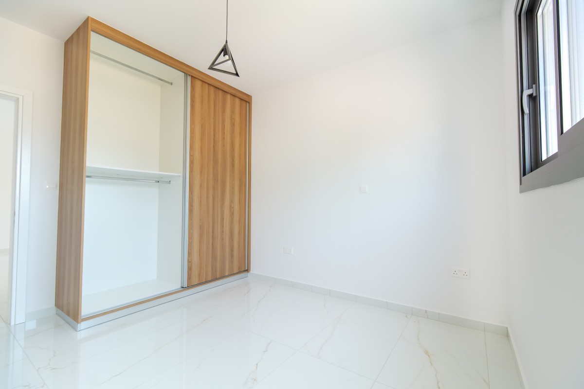 Apartment For Sale  in  Paphos Town