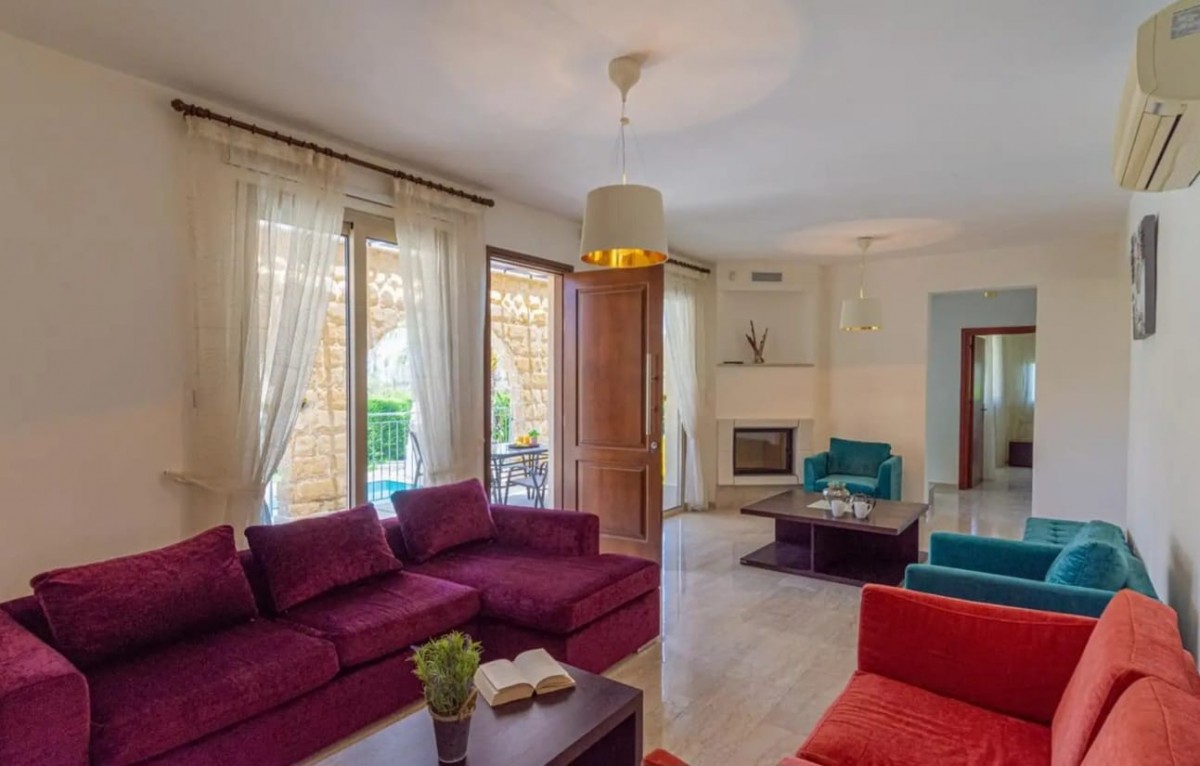Detached Villa For Rent  in  Select Location