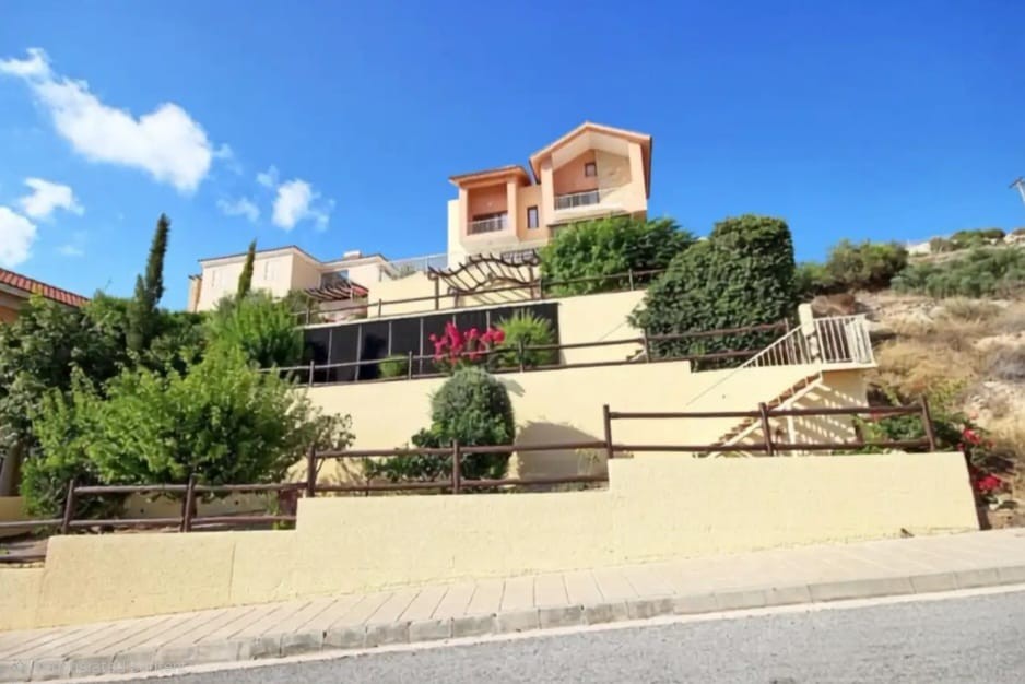 Geroskipou, Paphos Detached Villa For Rent | DT4963